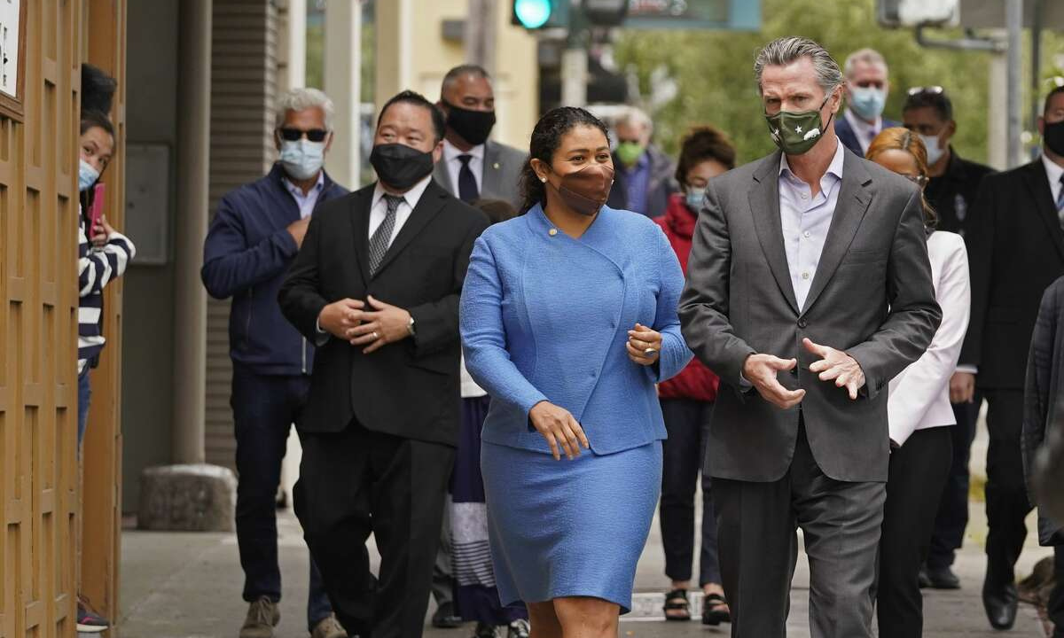 SF Mayor Drops Out of Pride Parade After Organizers Ban Uniformed Cops From Marching
