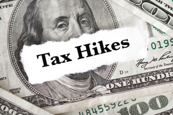 California Democrats Propose Massive Payroll Tax Hike for Government-Run Healthcare, Concerning Voters
